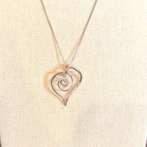 AGI Sterling Silver 925 ITALY Spiral Heart Box Chain Necklace Modern Jewelry